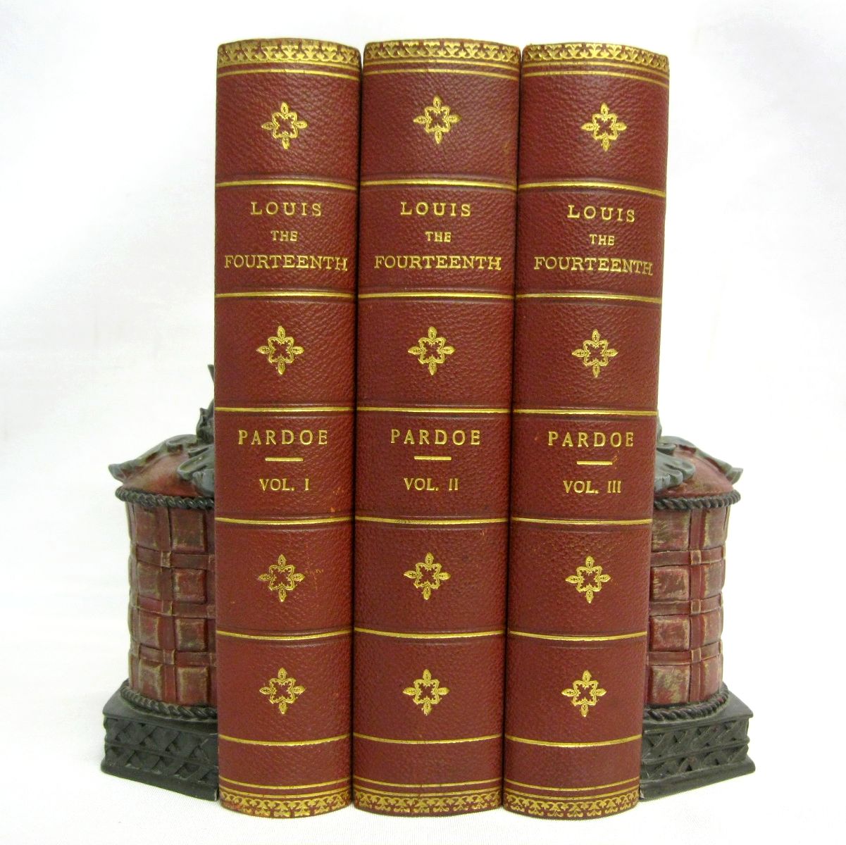 Louis XIV The Court of France in the 17th Century by Miss Pardoe