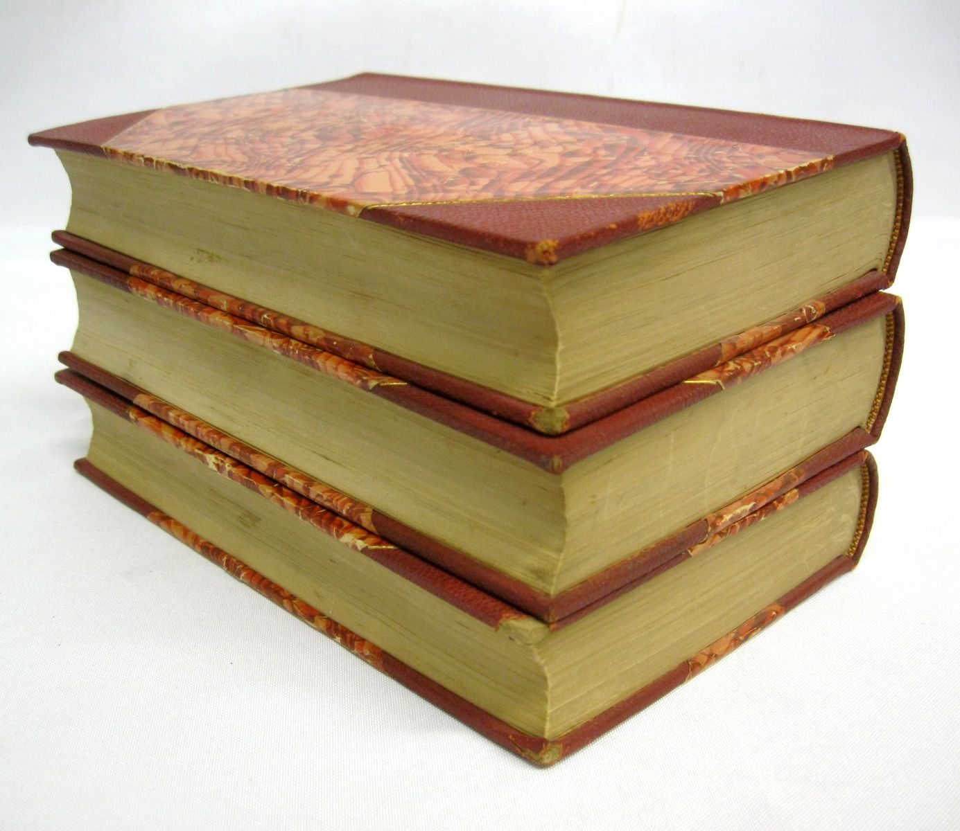 Louis XIV The Court of France in the 17th Century by Miss Pardoe