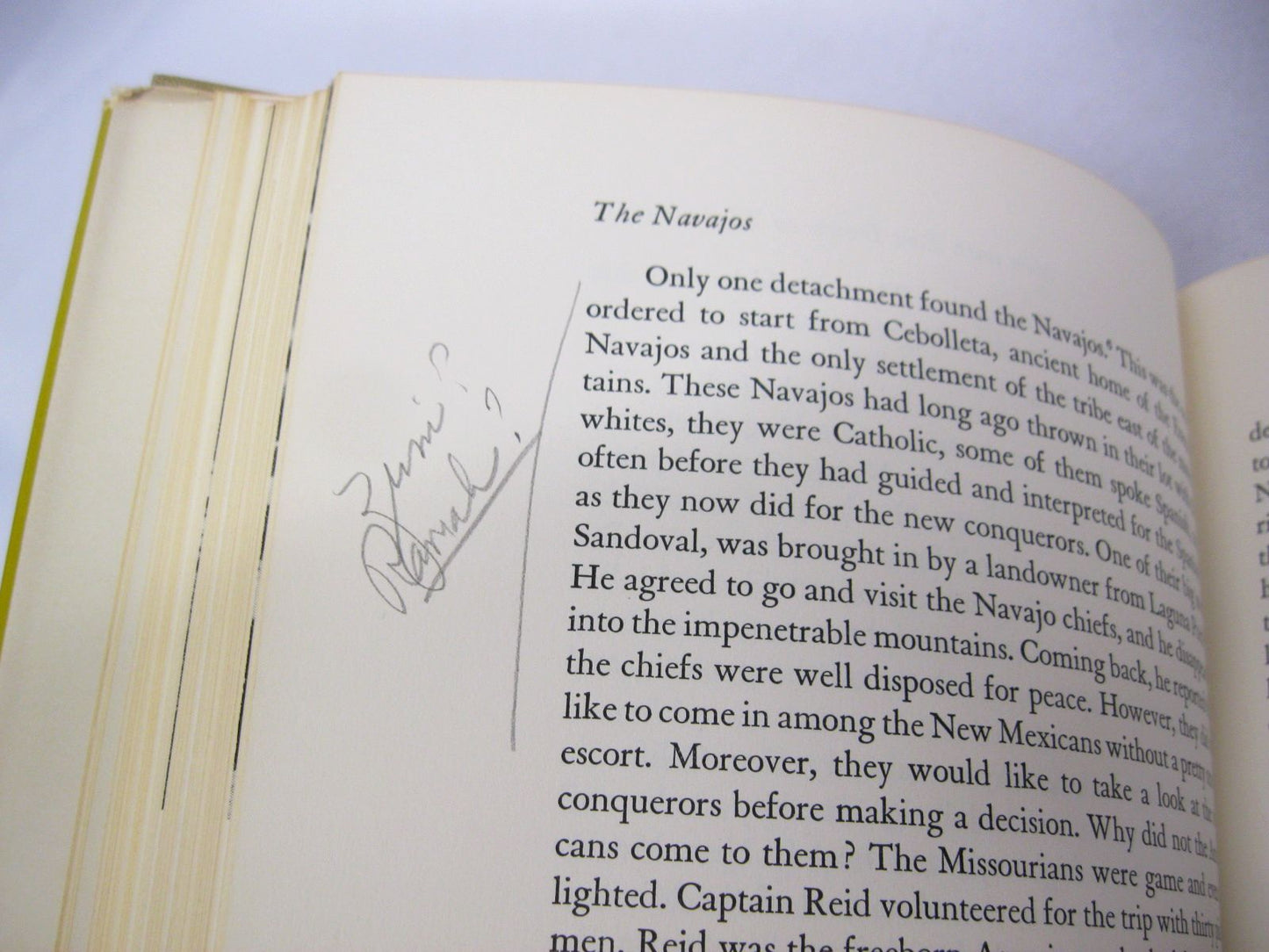 The Navajos by Ruth M Underhill