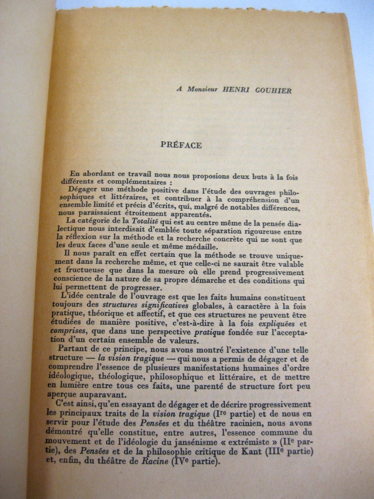 Le dieu caché. Etude sur la vision tragique dans le Pensees de Pascal et dans le théâtre de Racine par Lucien Goldmann