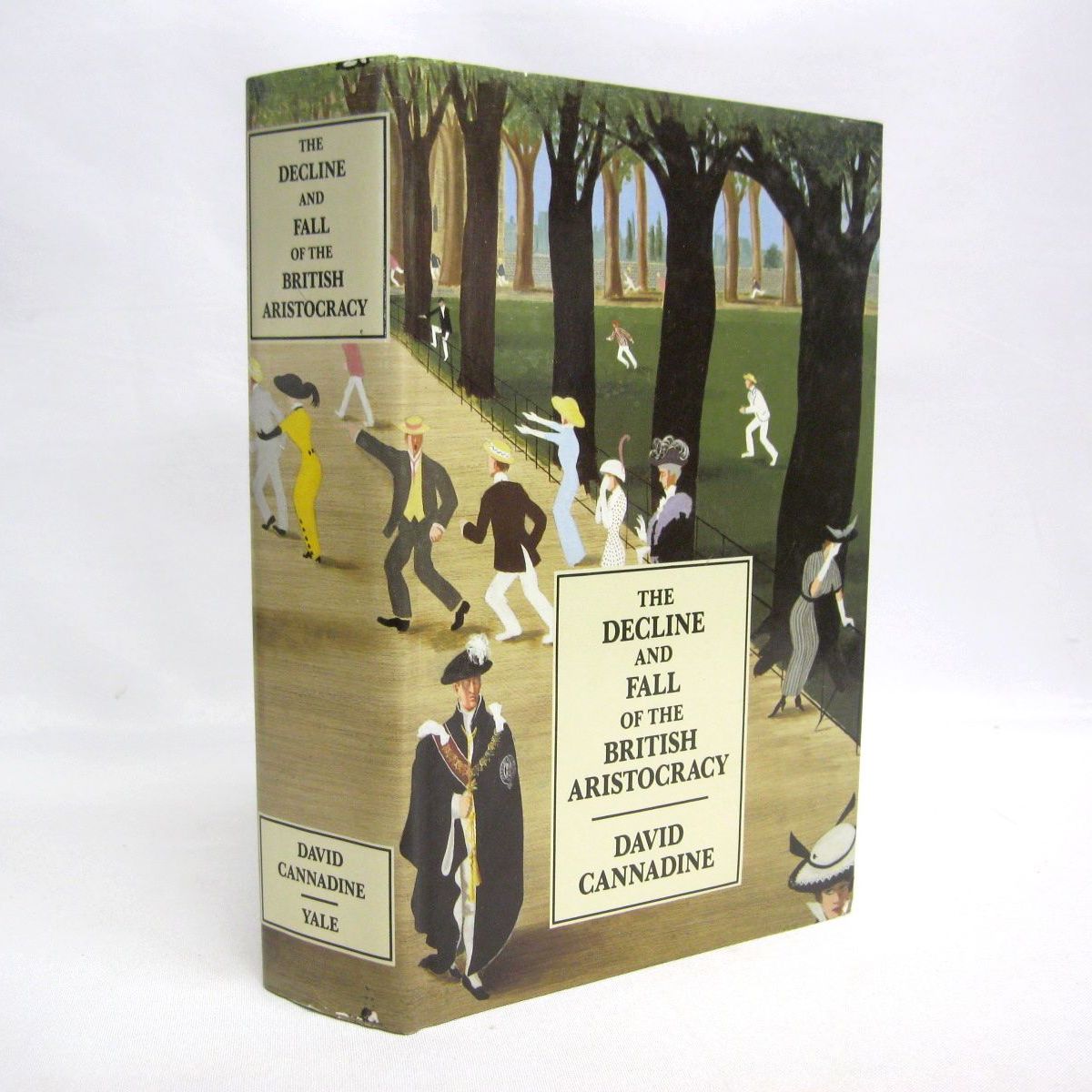 Decline and Fall of the British Aristocracy by David Cannadine
