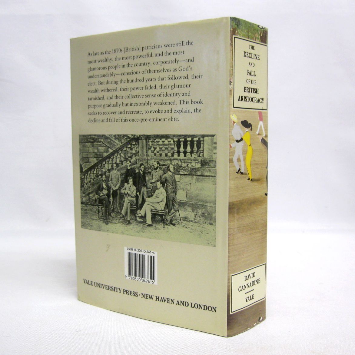 Decline and Fall of the British Aristocracy by David Cannadine